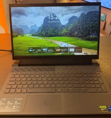 Notebook Dell G15 15.6 Fhd I5 8gb 512gb Ssd Rtx 3050 (Com Garantia Dell)