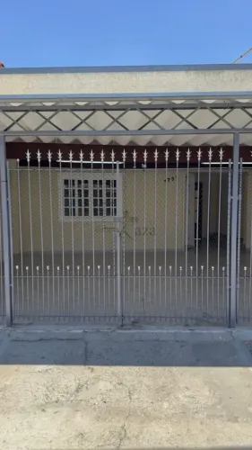 Casa/ Padrão Cidade Morumbi 3 Dormitórios 90m²