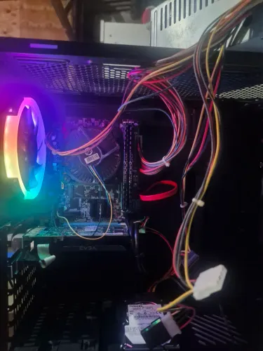 16gb de ram ddr3 (CORSAIR) 2X8