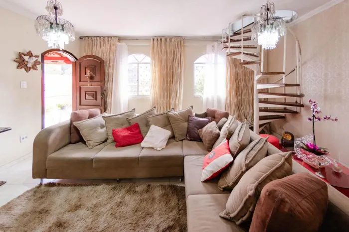 Casa à Venda - Coração Eucarístico, 5 Quartos, 400 m2