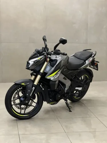 Bajaj NS400Z 25/26 2.930KM NOVÍSSIMA