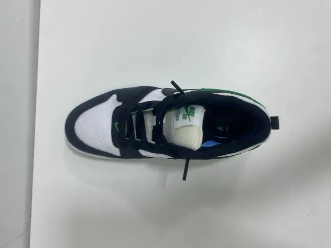 Tênis Nike