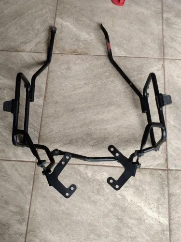 Suporte GIVI E21 Xre300/Sahara300