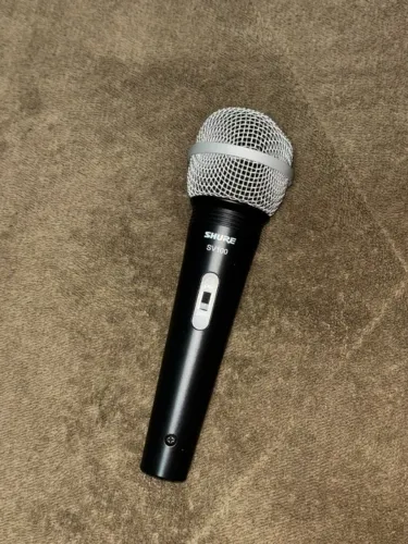 Microfone Shure SV100