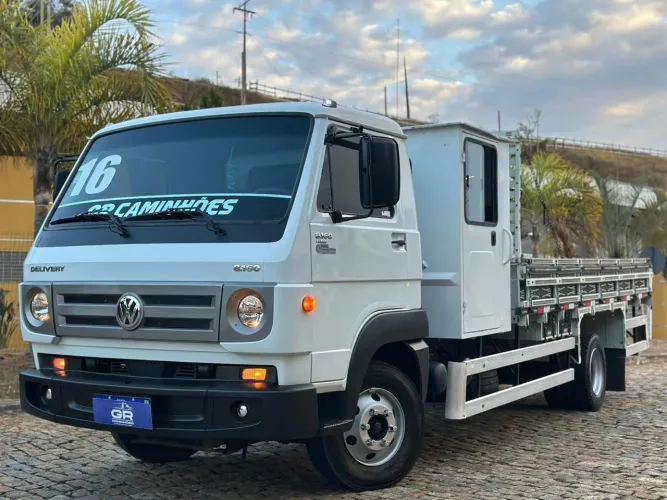 CAMINHÃO VW 8-160 DELIVERY COM MODÓLO E CARROCERIA!