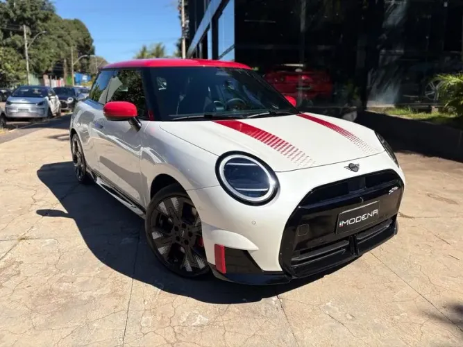 Mini Cooper JOHN WORKS E 3P 2025