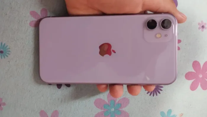 iPhone 11