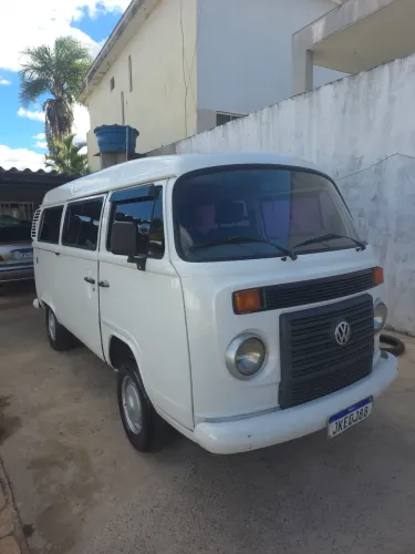 Volkswagen Kombi Standard 1.4 MI Total Flex 8V 2013
