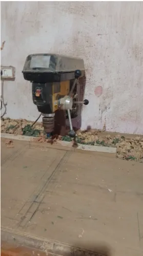 Furadeira de Bancada