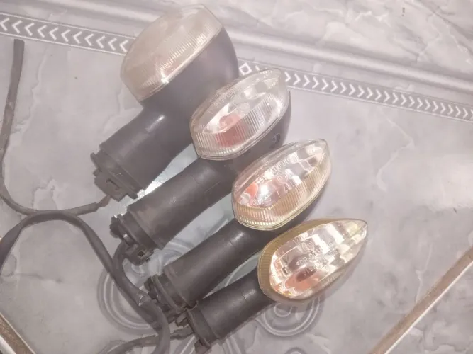 Farol Fz15 original 2 par