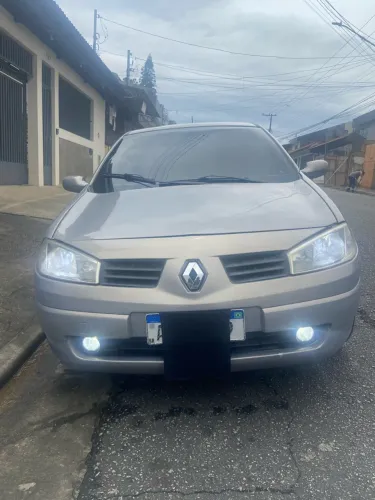 Renault Megane Sedan Dynamique Hi-flex 1.6 16V 2009