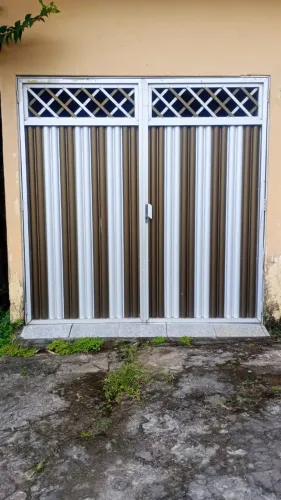 Portão de aluminio 