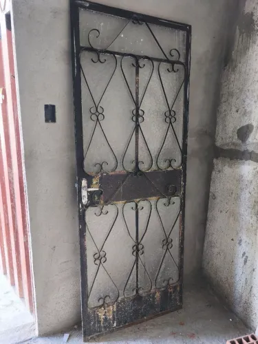 Porta de aço com vidro