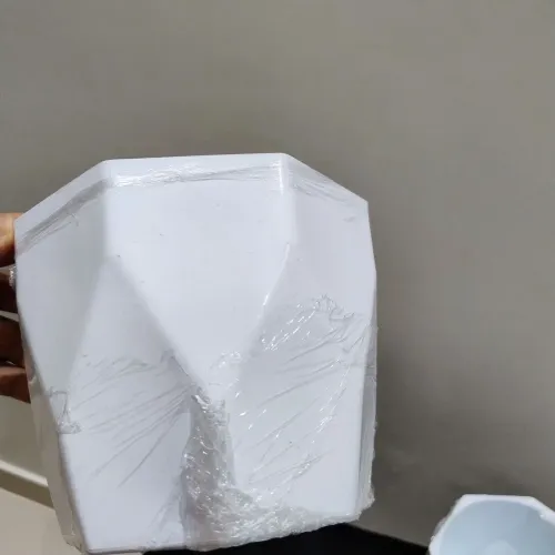 Cachepôs de plástico brancos 3 unidades