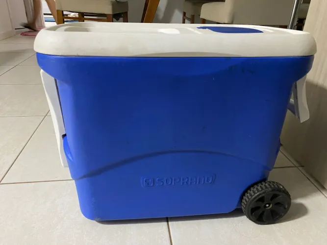 Caixa térmica soprano 50 litros