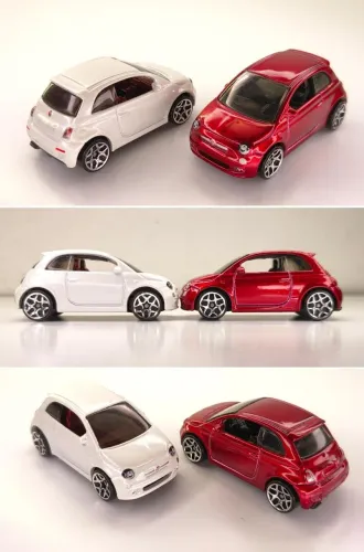 Dupla miniaturas Hotwheels Fiat 500 1:64 mainline loser