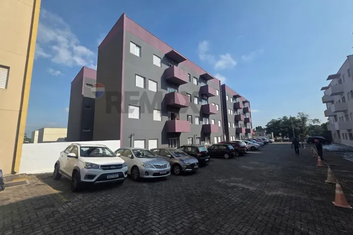 Apartamento à venda no Condomínio Fechado Vila Helena, Sorocaba/SP