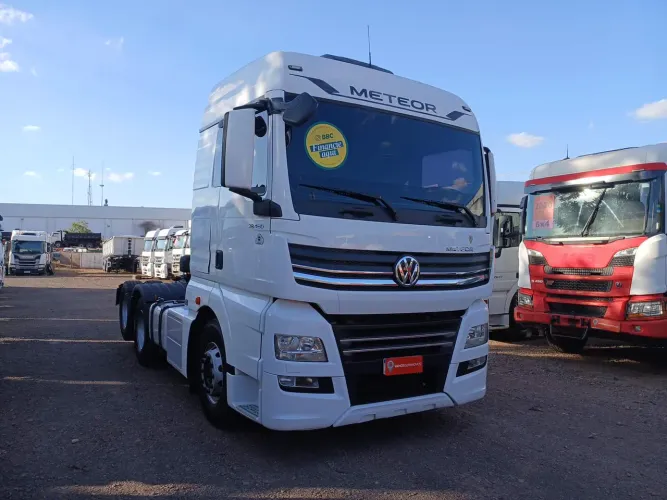 Volkswagen 28.460 Meteor 6x2 2022/2023 Vamos Seminovos Regente Feijó