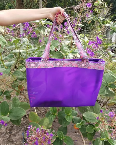 Bolsa silicone roxa 