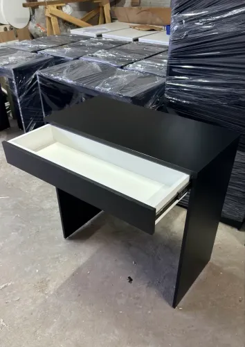 ESCRIVANINHA DE MDF PRETO FOSCO COM GAVETA