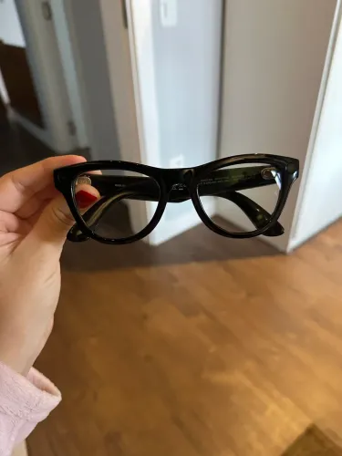 Óculos Inteligente Ray-Ban Meta Skyler 2ª Geração - Óculos de Sol