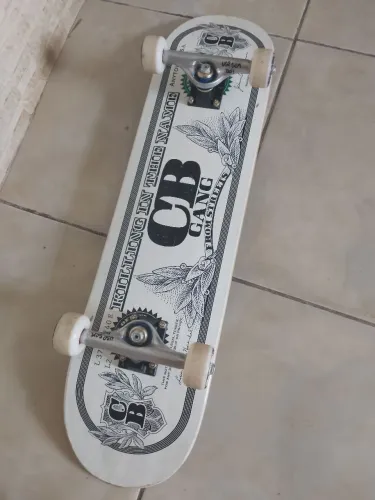 Skate_ troco em simulador de surf 