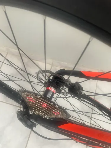 BIKE FIST ATHYMUS COMPLETA NOVA
