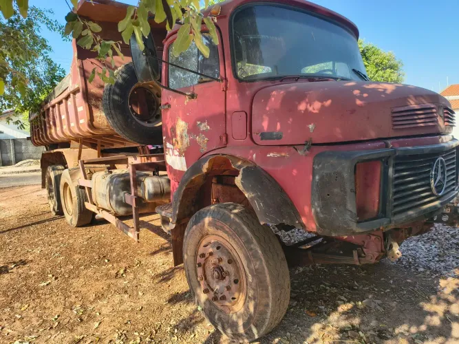 Caminhão Mercedes Benz 1520 motor 352 turbo, câmbio zf