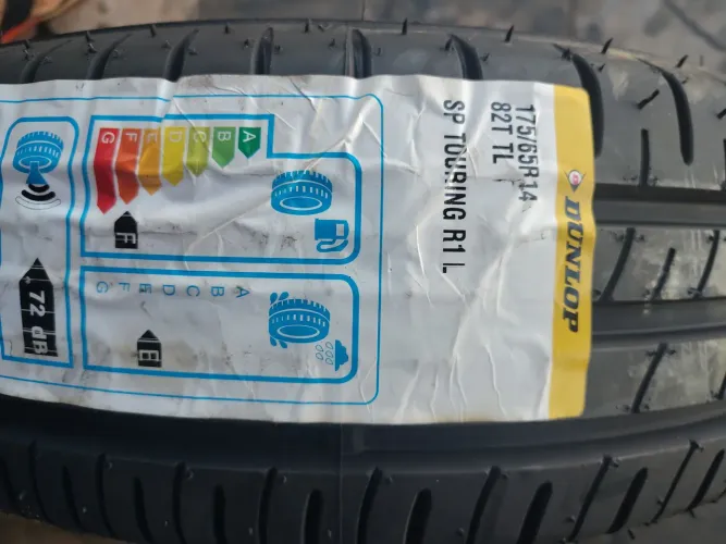 JOGO DE PNEU 175 65 ARO 14 DUNLOP SO $1.150