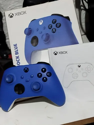 Controle XBox Series S Azul, com caixa e manual((SEMI-NOVO))