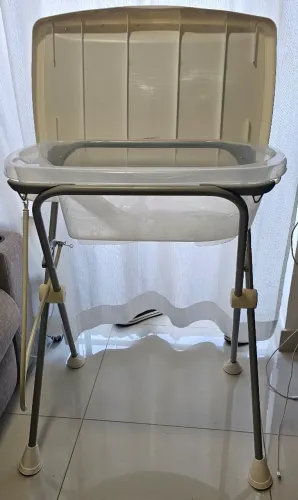 Banheira Burigotto com trocador