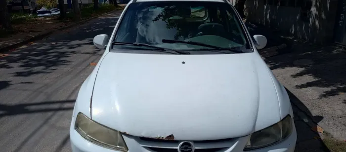 Chevrolet Celta 1.0/super/n.piq.1.0 MPFI VHC 8V 3P 2001