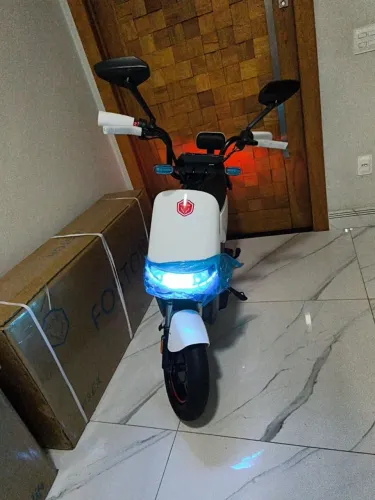 Scooter elétrica Foston 1000 watts