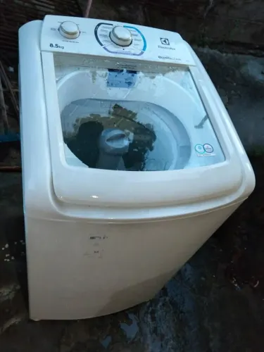 Vendo máquina de lavar Eletrolux