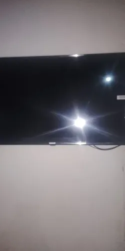 Vendo essa TV semp tochiba 32 polegadas