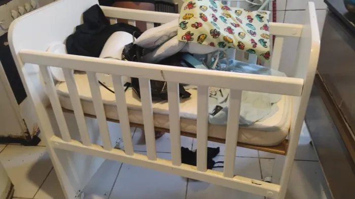 Berço recém nascido ou prematuro com colchão pra doação