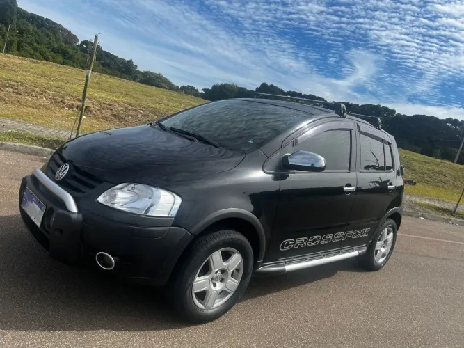 Volkswagen Crossfox 1.6 MI Total Flex 8V 5P 2005