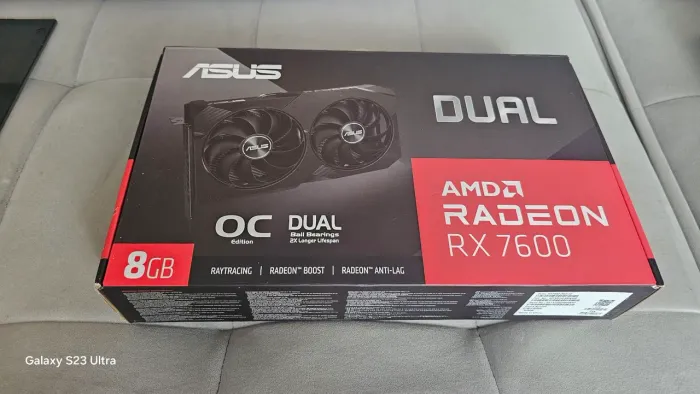 Rx7600 8GB ACEITO TROCA POR PLACA MAIS FORTE