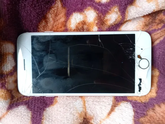 iPhone 7 com defeito