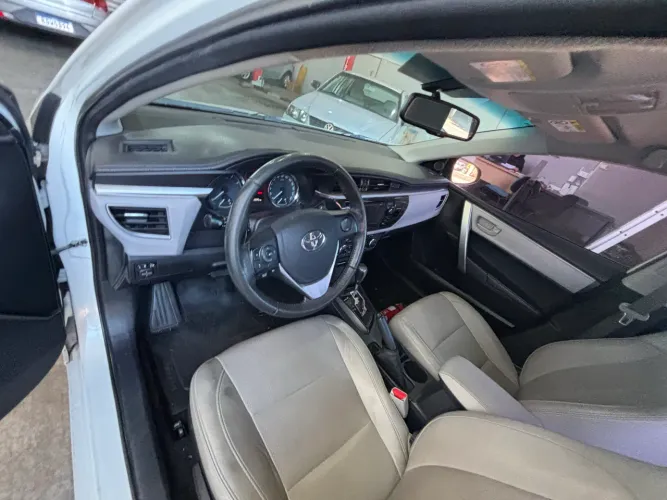 Toyota Corolla XEI 2.0 Flex 16V Aut. 2016