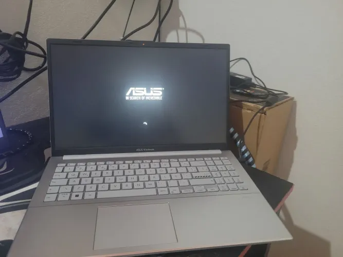 Nootbook asus