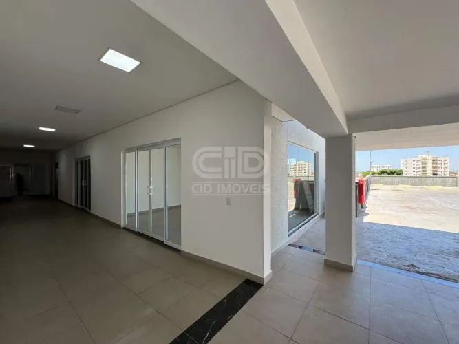 Sala com 36m² atrás da Bluefit da Av. Fernando Correa
