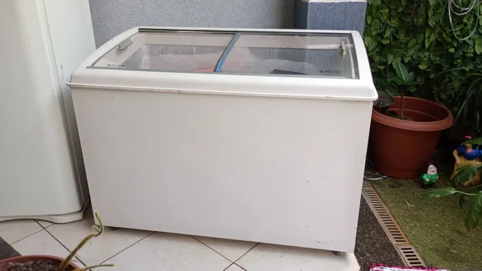 Freezer horizontal 160 litros