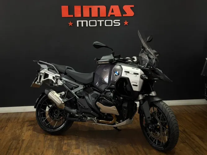 BMW Gs 1300 Preta 2026 Adventure Triple Black - Apenas 8.500 KM.