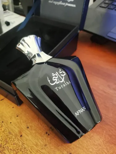 Perfume Turathi Blue