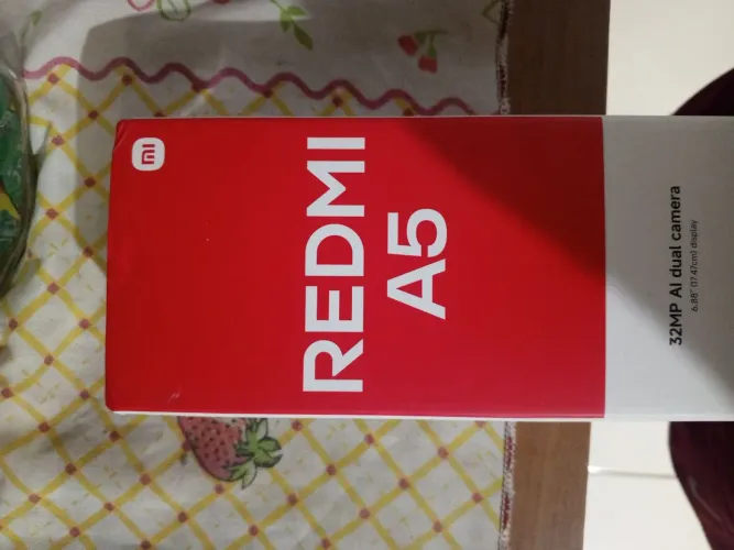 Vendo celular Redmi A5 novo na caixa 