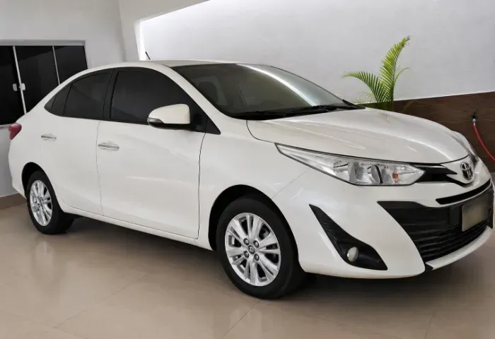 Toyota Yaris XL Sedan 1.5 Flex 16V 4P Mec. 2019