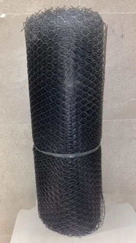 Tela galinheiro 1x50m na cor preta