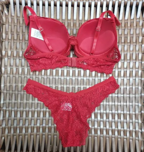 Peças íntimas femininas 