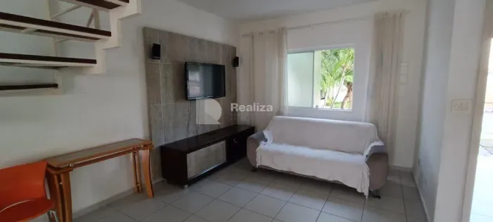 Ótima oportunidade! Sobrado em condomínio fechado completo, com ótima localização!!!